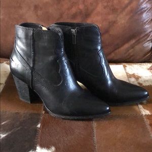 Frye Renee Seam Short ankle boot